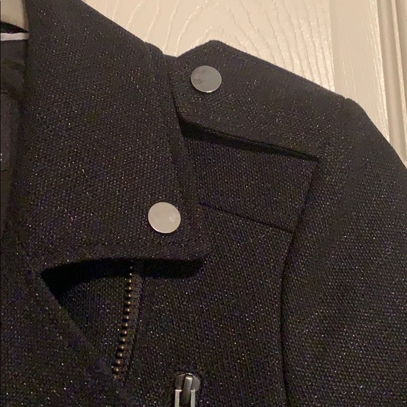 Banana Republic size 4 lined black jacket - Picture 3 of 9